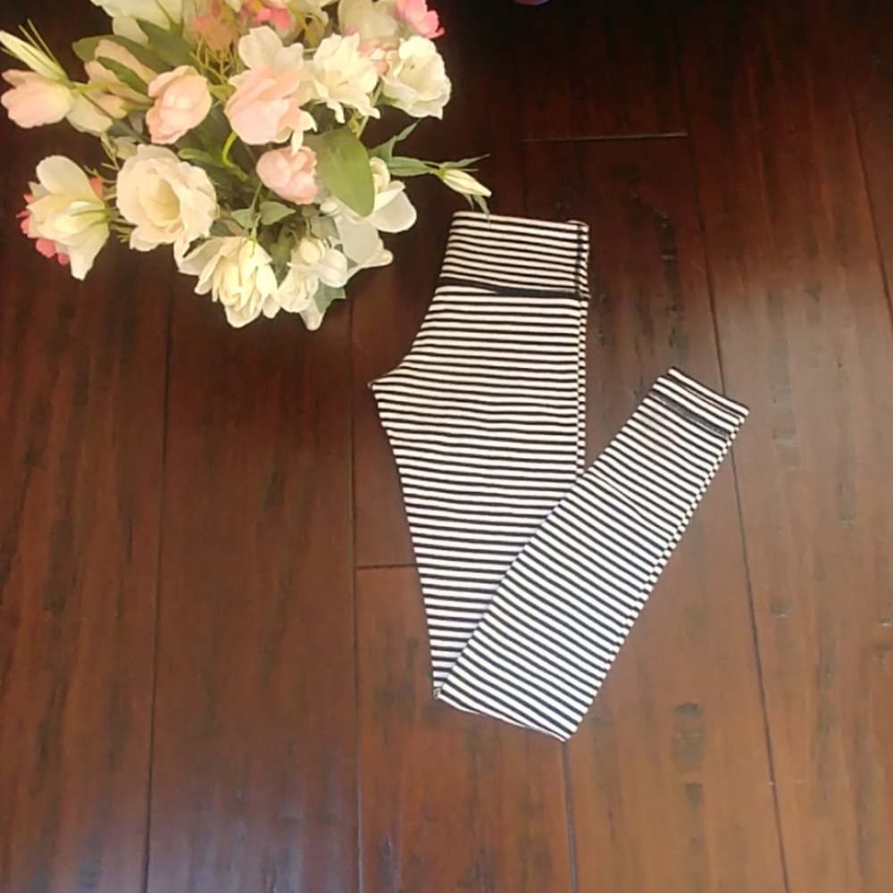 Lululemon Stripe Cotton